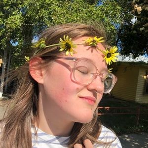 Meet your Posher, Casey